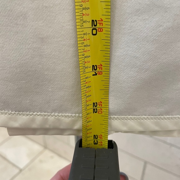 PRADA skirt! Like new! Size 42 = 8 US - Picture 7 of 7